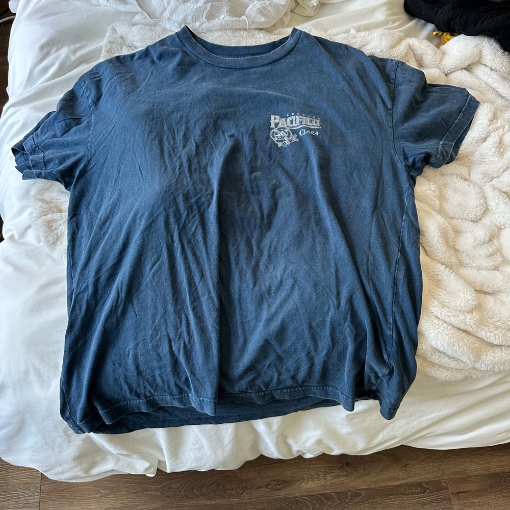 Abercrombie & Fitch Navy Blue Graphic Tee